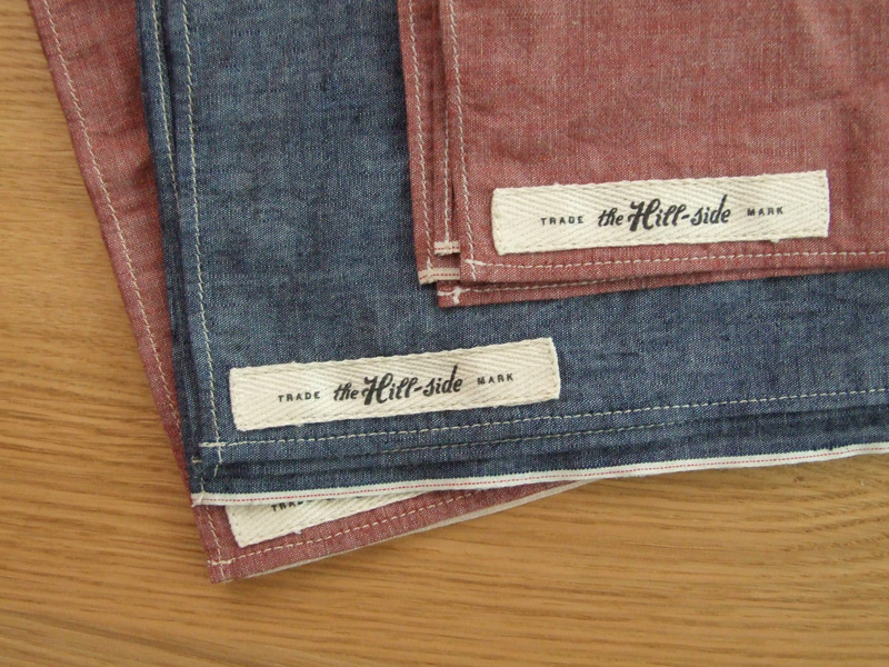 Hill-Side Large Sewn-in Tags